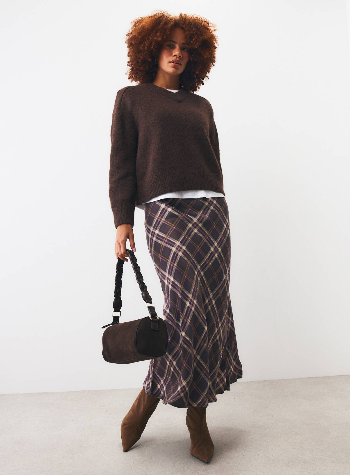 Dark Brown Boxy V-Neck Saddle Shoulder Jumper XL - Image 2